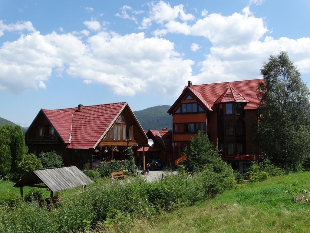 Hotel Gostynniy Dvir Raytshtoky Vorokhta Exterior foto