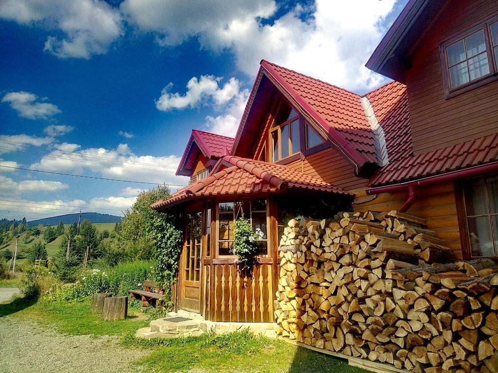 Hotel Gostynniy Dvir Raytshtoky Vorokhta Exterior foto