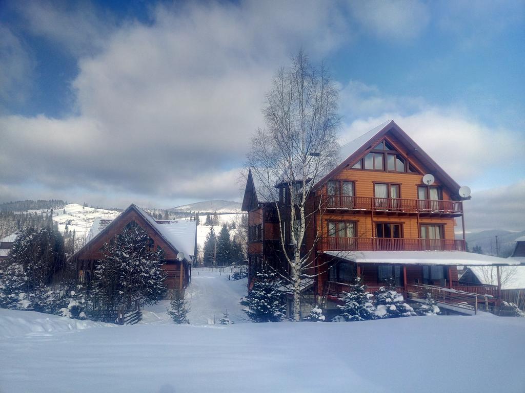 Hotel Gostynniy Dvir Raytshtoky Vorokhta Exterior foto