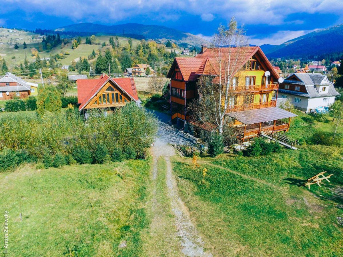 Hotel Gostynniy Dvir Raytshtoky Vorokhta Exterior foto